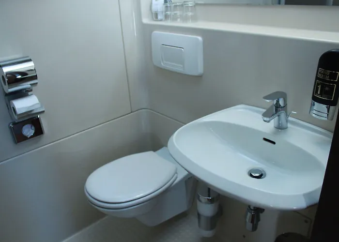 غولدين كرون انسبروك فندق