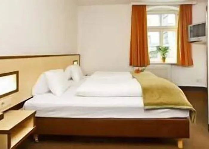 غولدين كرون انسبروك إنسبروك