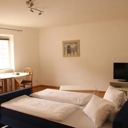 Otel Goldene Krone 3*