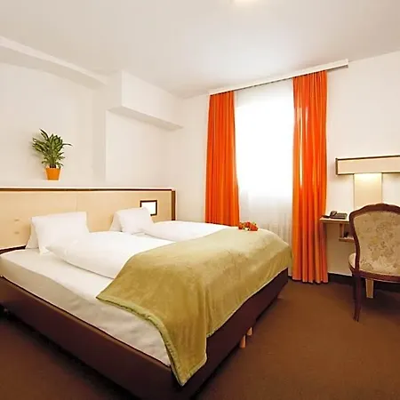 Hotel Goldene Krone 3*