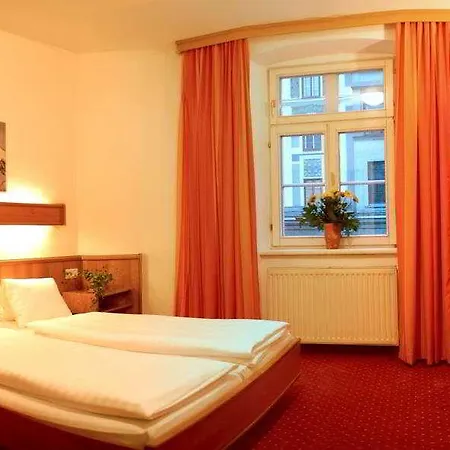 Goldene Krone Hotel