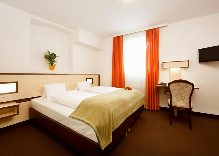 Goldene Krone 3* Ίνσμπρουκ