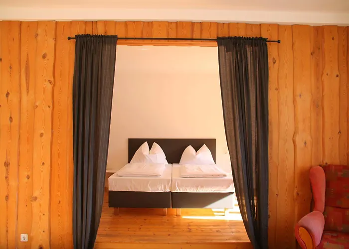 Goldene Krone 3* Ίνσμπρουκ