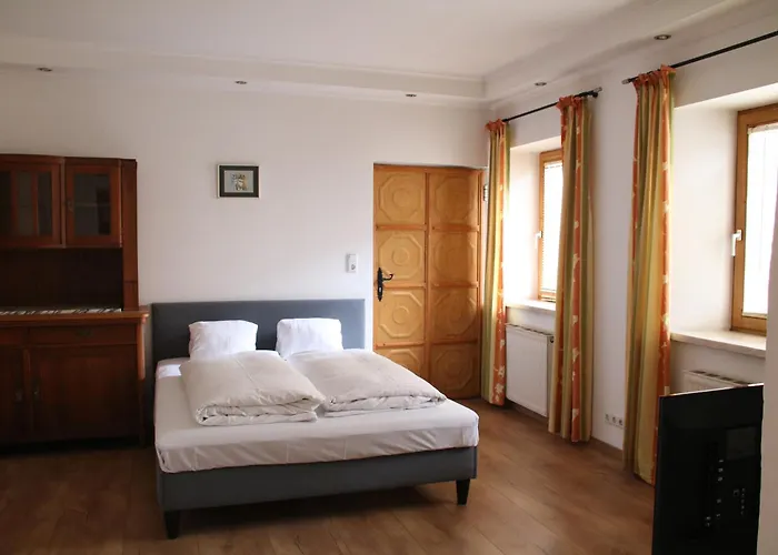 Goldene Krone 3* Ίνσμπρουκ