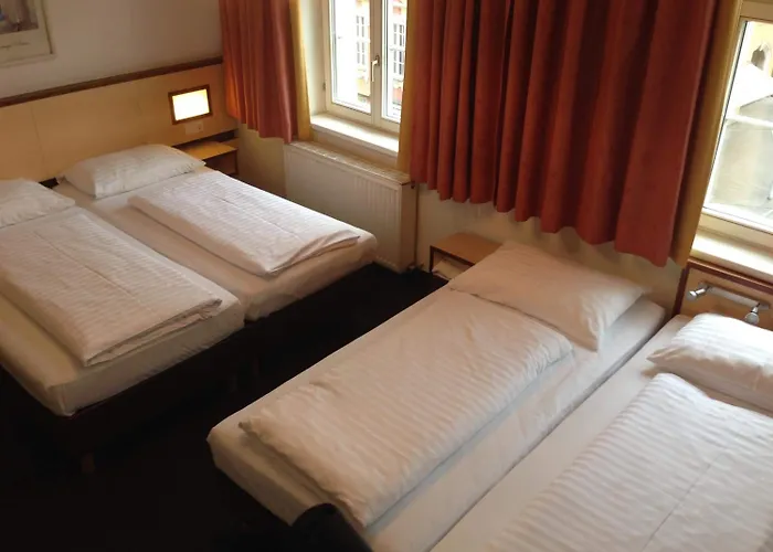 Ξενοδοχείο Goldene Krone 3*