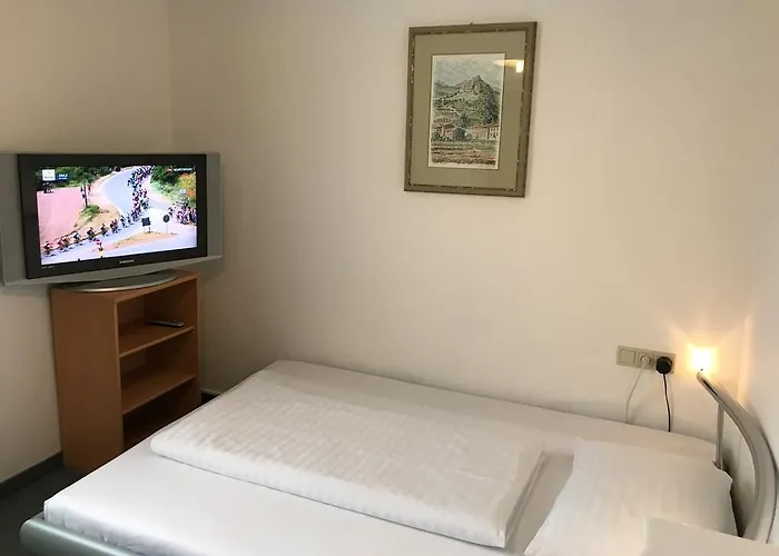 Goldene Krone Ξενοδοχείο 3*