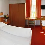 Goldene Krone Hotel 3*